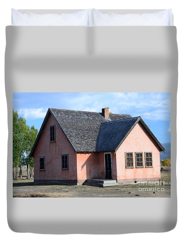 Mormon.home Duvet Cover featuring the photograph Old Mormon Home by Kathleen Struckle