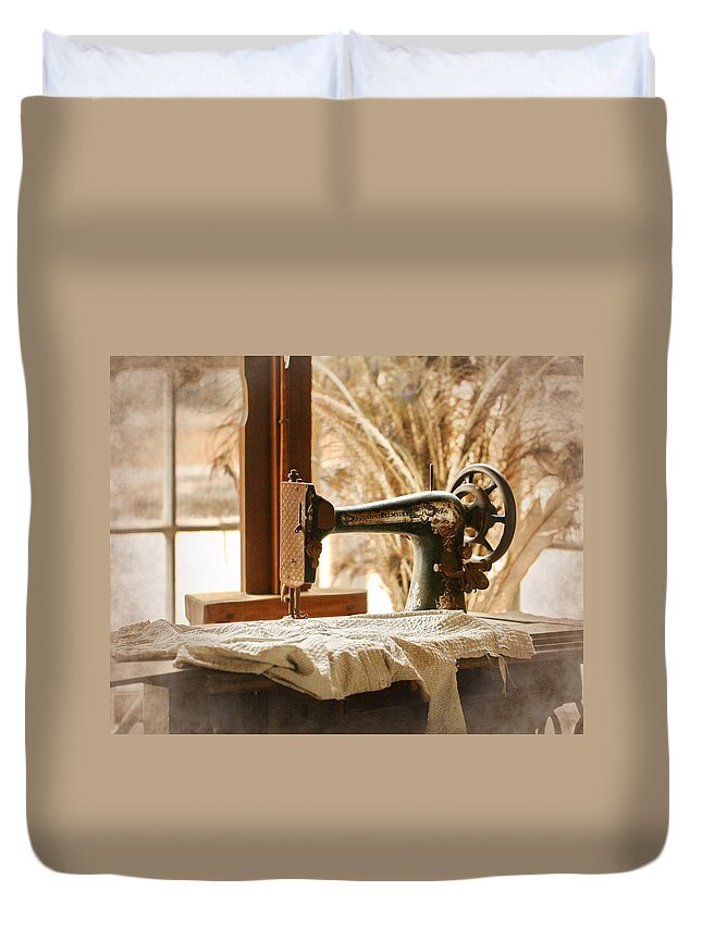 Old Sewing Machine Duvet Cover For Sale By Terry Fleckney