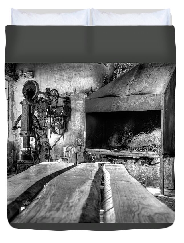Abandoned Duvet Cover featuring the photograph Old workshop by Alexey Stiop