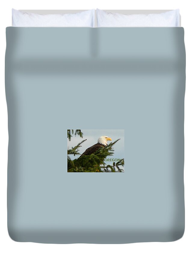 Oregon Duvet Cover featuring the photograph Oregon Eagle by Gallery Of Hope 