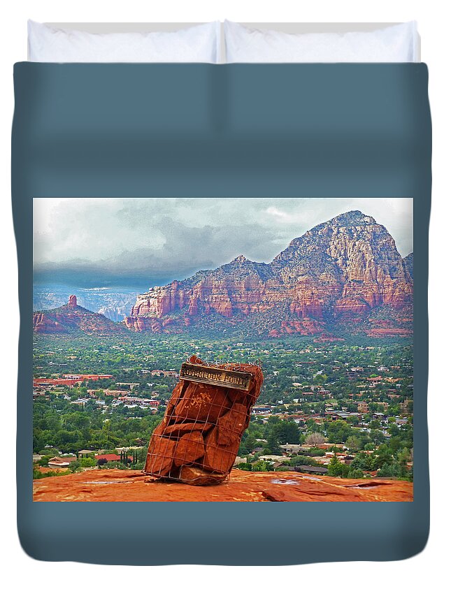 Sedona Duvet Cover featuring the photograph Overlook Point in Sedona AZ by Toby McGuire