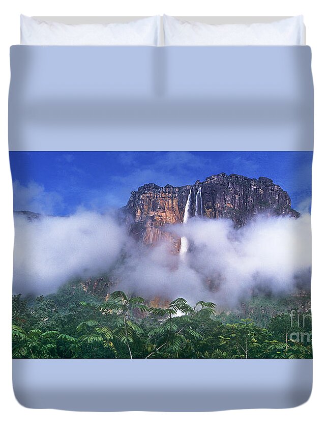 South America Duvet Cover featuring the photograph Panorama Angel Falls Canaima National Park Veneziuela by Dave Welling