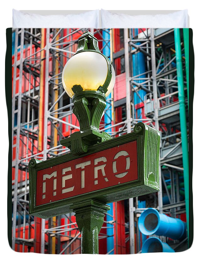 Centre Pompidou Duvet Cover featuring the photograph Paris Metro by Inge Johnsson