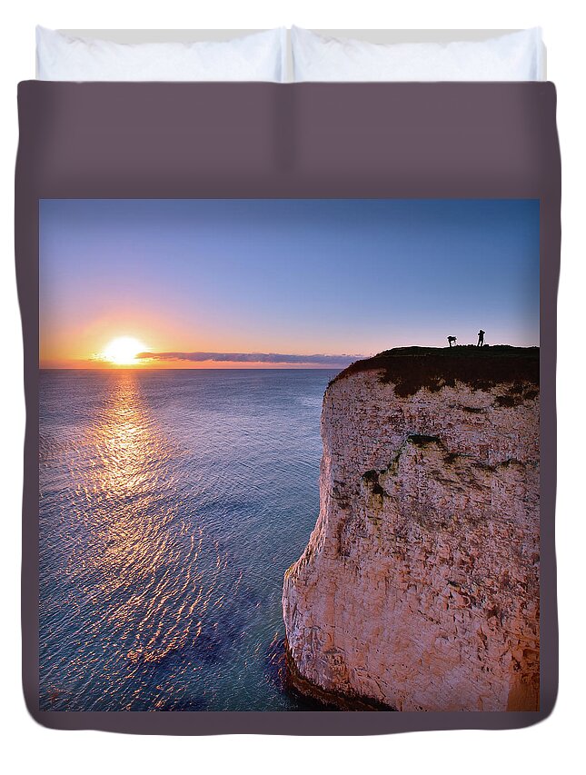 Scenics Duvet Cover featuring the photograph Photographers At Dawn. Studland Dorset by Andreas Jones