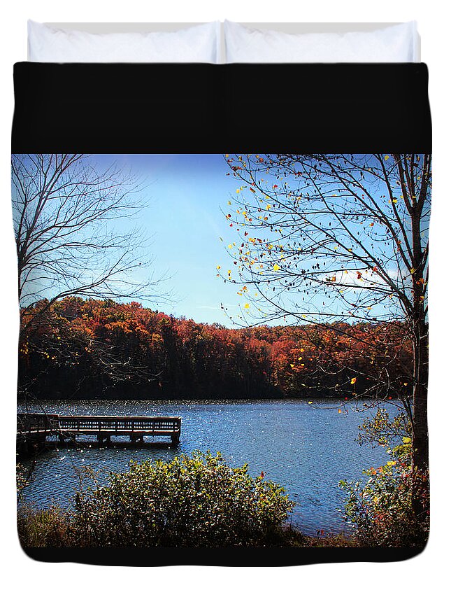 Kelly Duvet Cover featuring the photograph Pier at Table Rock by Kelly Hazel