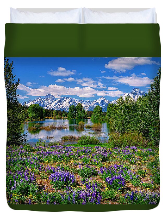 Wildflowers Duvet Cover featuring the photograph Pilgrim Creek Wildflowers by Greg Norrell