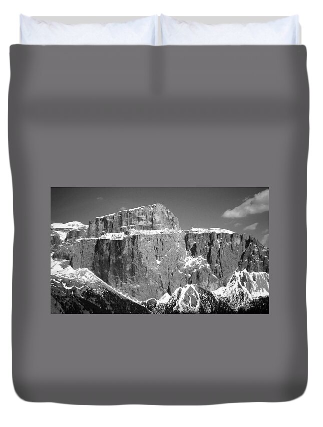 Europe Duvet Cover featuring the photograph Pordoi Joch - Italy by Juergen Weiss