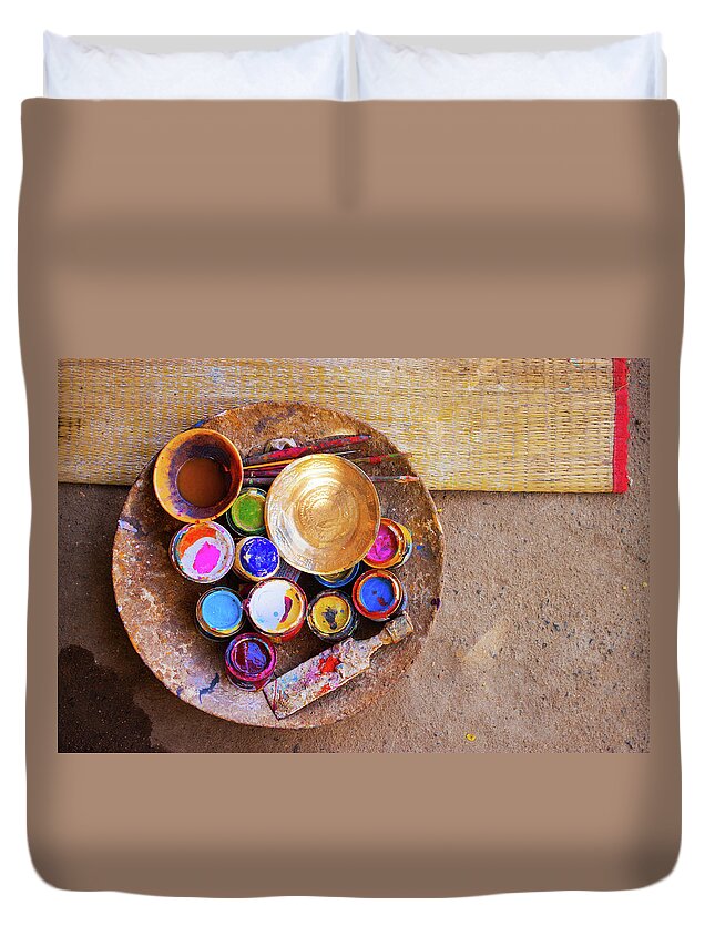 Watercolor Paints Duvet Cover featuring the photograph Potters Weapon - by Srivatsaa