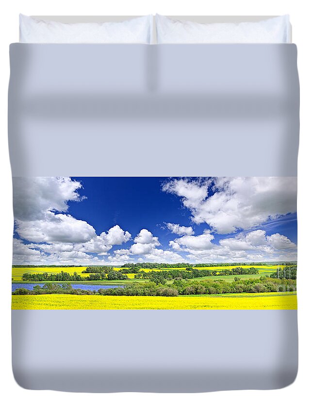 Panorama Duvet Cover featuring the photograph Prairie panorama in Saskatchewan by Elena Elisseeva