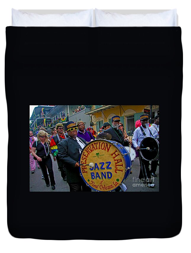 Mardi Gras Day Photo Duvet Cover featuring the photograph New Orleans Jazz Band by Luana K Perez