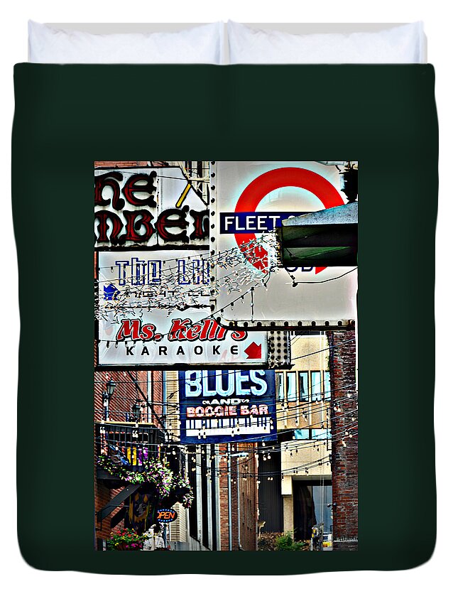 Nashville Duvet Cover featuring the photograph Printers Alley by Ally White
