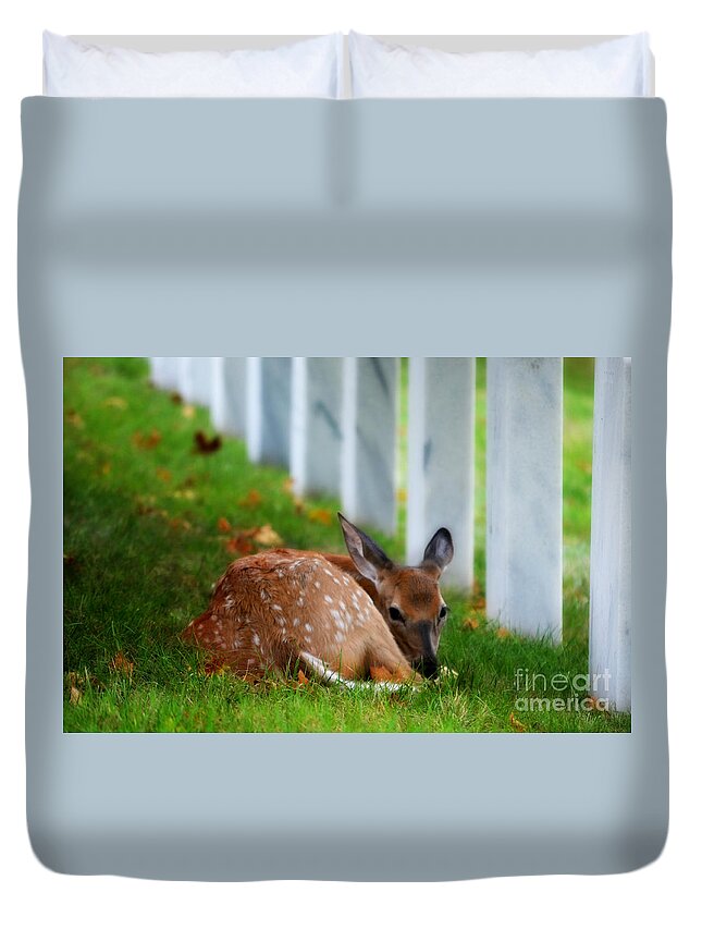 Landscape Duvet Cover featuring the photograph Protecting Our Heros by Peggy Franz