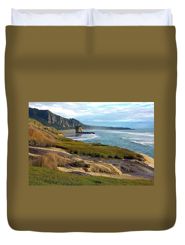 New Zealand Duvet Cover featuring the photograph Punakaiki Truman Track by Stuart Litoff
