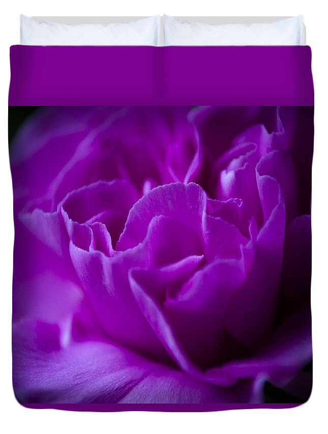 Wall Art Duvet Cover featuring the photograph Purple Beauty by Ron Roberts