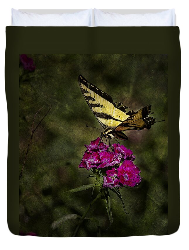 Butterfly Duvet Cover featuring the photograph Ragged Wings by Belinda Greb