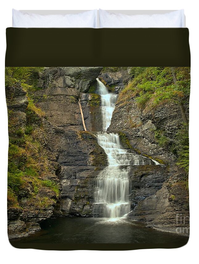 Raymondskill Falls Duvet Cover featuring the photograph Raymondskill Falls Landscape by Adam Jewell