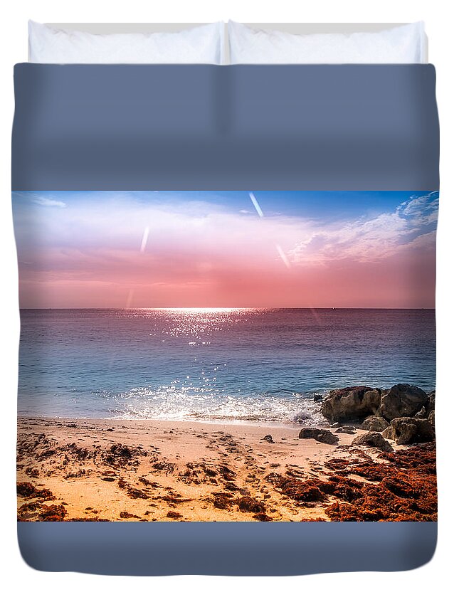 Florida Sunrise Duvet Cover featuring the photograph Rays Of Light by Louis Ferreira