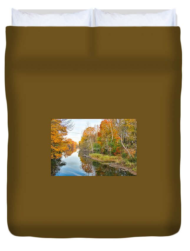 Michigan Duvet Cover featuring the photograph Red Cedar Fall Colors by Lars Lentz