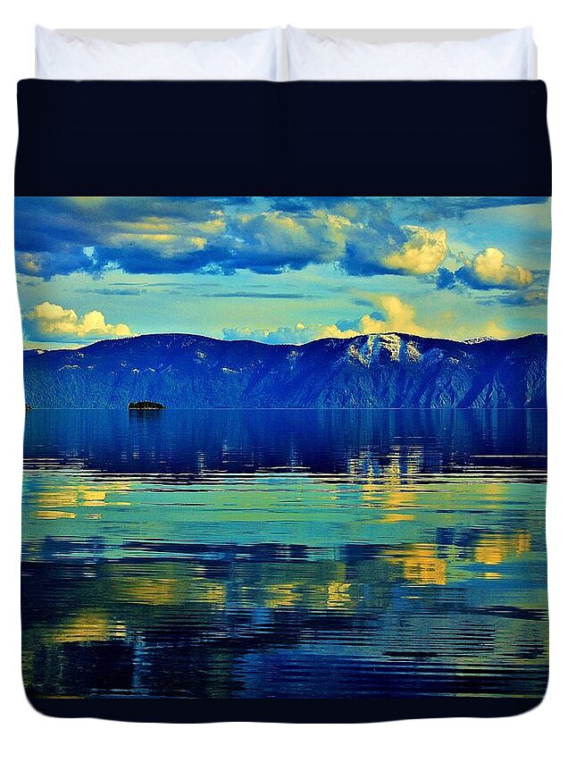 Calm Duvet Cover featuring the photograph Repose by Benjamin Yeager