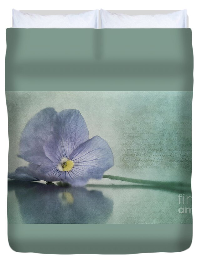 Pansy Duvet Cover featuring the photograph Resting by Priska Wettstein