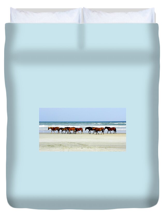 Wild Spanish Mustang Duvet Cover featuring the photograph Roaming Wild and Free by Kim Galluzzo