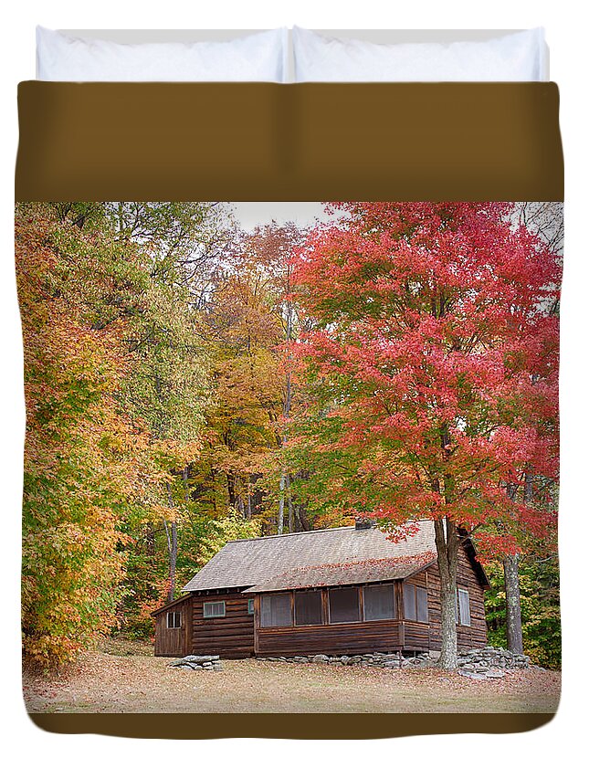 Robert Frost Duvet Cover featuring the photograph Robert Frost cabin in autumn by Jeff Folger