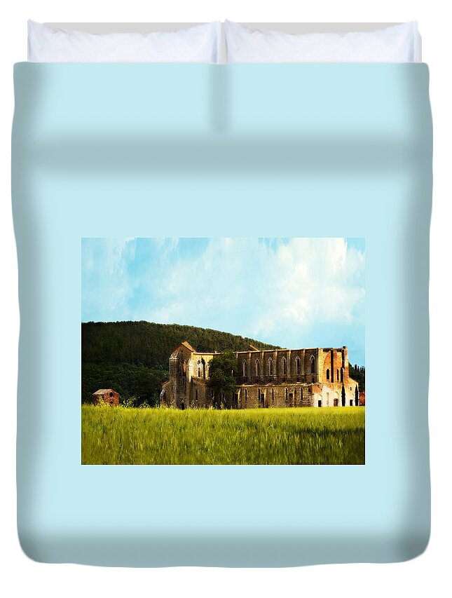 Roofless Duvet Cover featuring the photograph Roofless Chruch Tuscany Italy by Marilyn Hunt