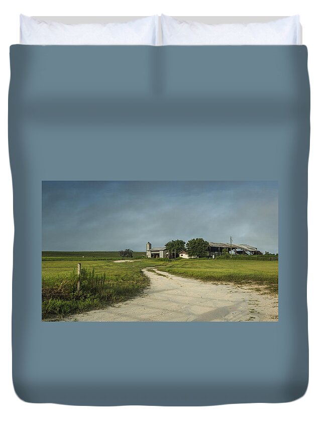 Florida Duvet Cover featuring the photograph Rural farm by Jane Luxton