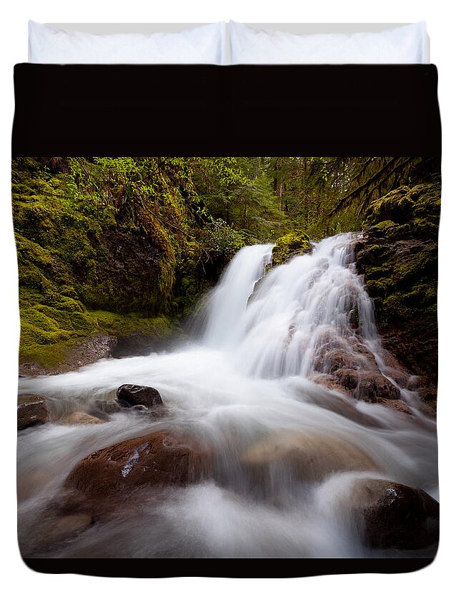 Waterfall Duvet Cover featuring the photograph Rushing Cascades by Andrew Kumler