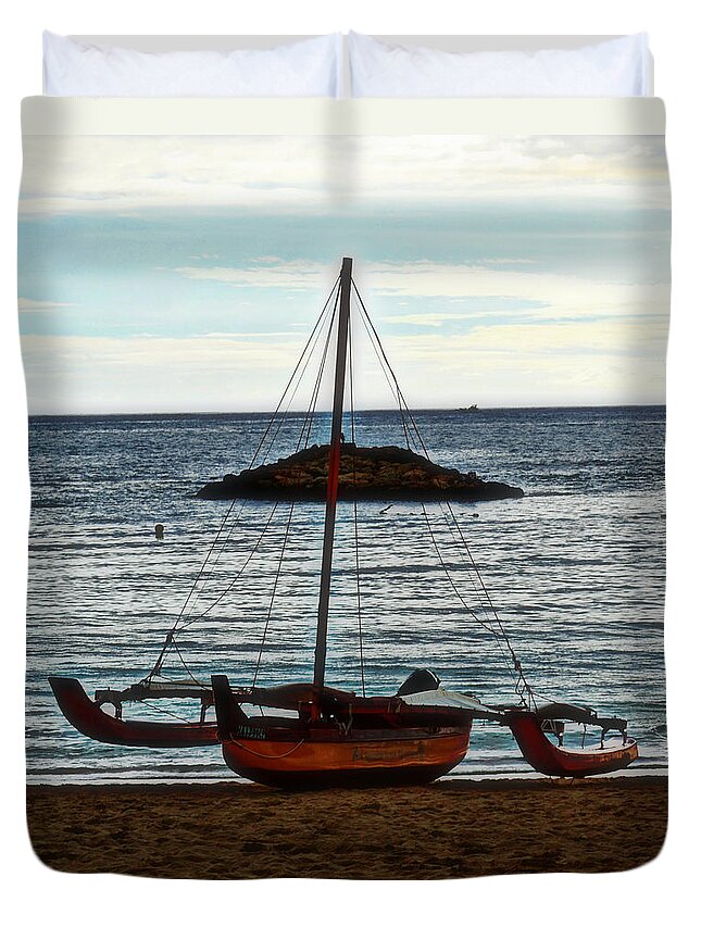 Sailing Duvet Cover featuring the photograph Sailing by Amanda Eberly