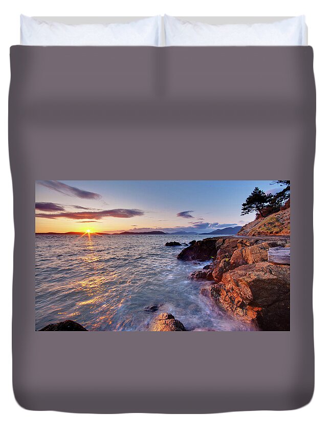 San Juan Islands Duvet Cover featuring the photograph San Juans Serenity by Mike Reid