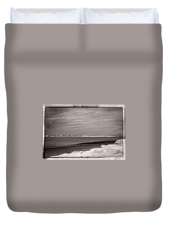 B&w Duvet Cover featuring the photograph Sandy Neck Winter 2015 by Frank Winters