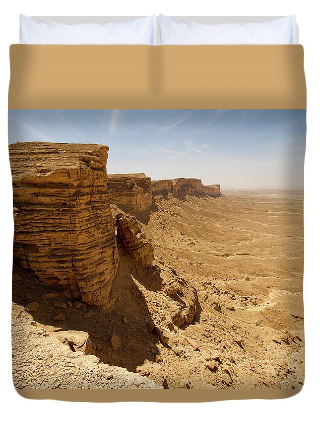Tranquility Duvet Cover featuring the photograph Saudi Arabian Desert Cliff by Universal Stopping Point Photography