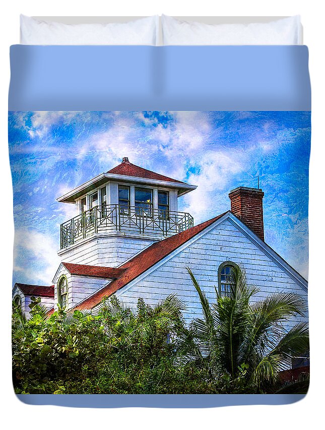 Bird Duvet Cover featuring the photograph Seaside by Debra and Dave Vanderlaan