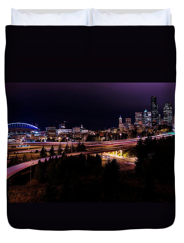 Seattle Bend Duvet Cover featuring the photograph Seattle Bend by Chad Dutson