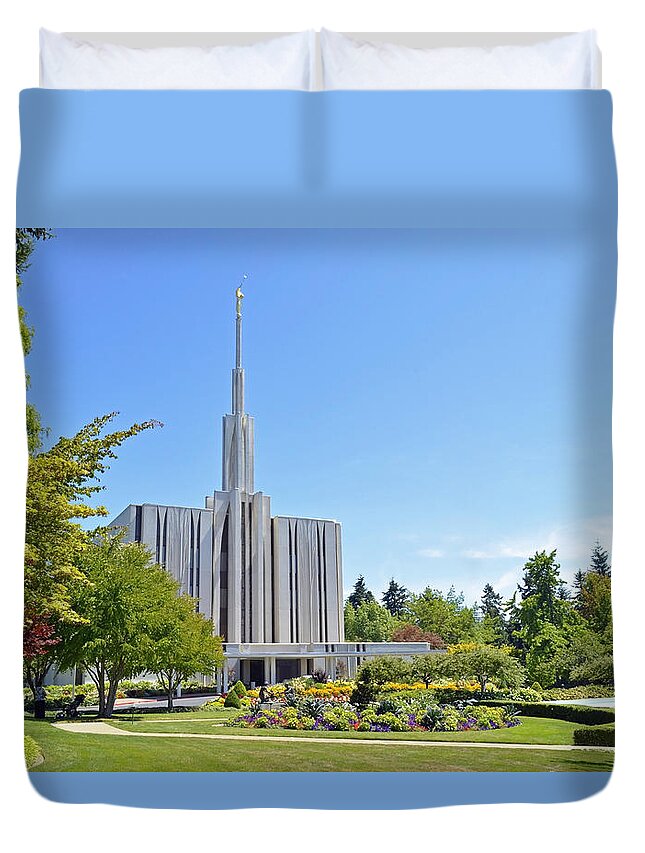 Seattle Duvet Cover featuring the photograph Seattle Temple - Horizontal by Shanna Hyatt