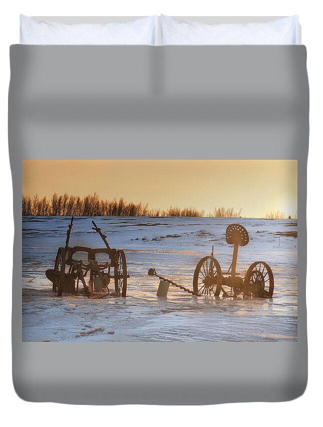 Farm Machinery Duvet Cover featuring the photograph Sentinels On The Hill by Sue Capuano