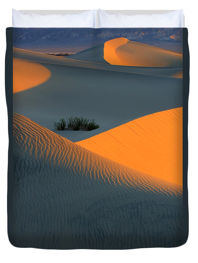 Death Valley Duvet Cover featuring the photograph Death Valley Serenade In Light by Bob Christopher