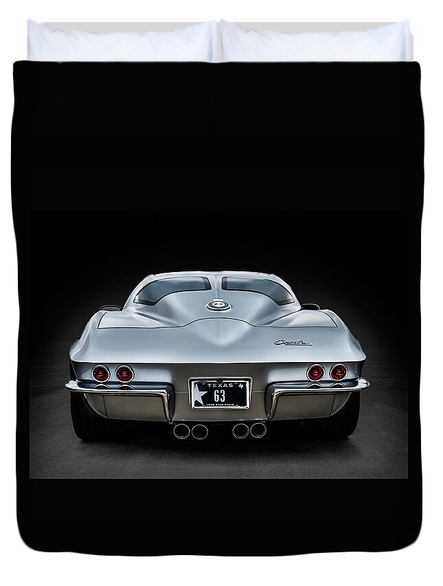 Corvette Duvet Cover featuring the digital art Silver '63 by Douglas Pittman