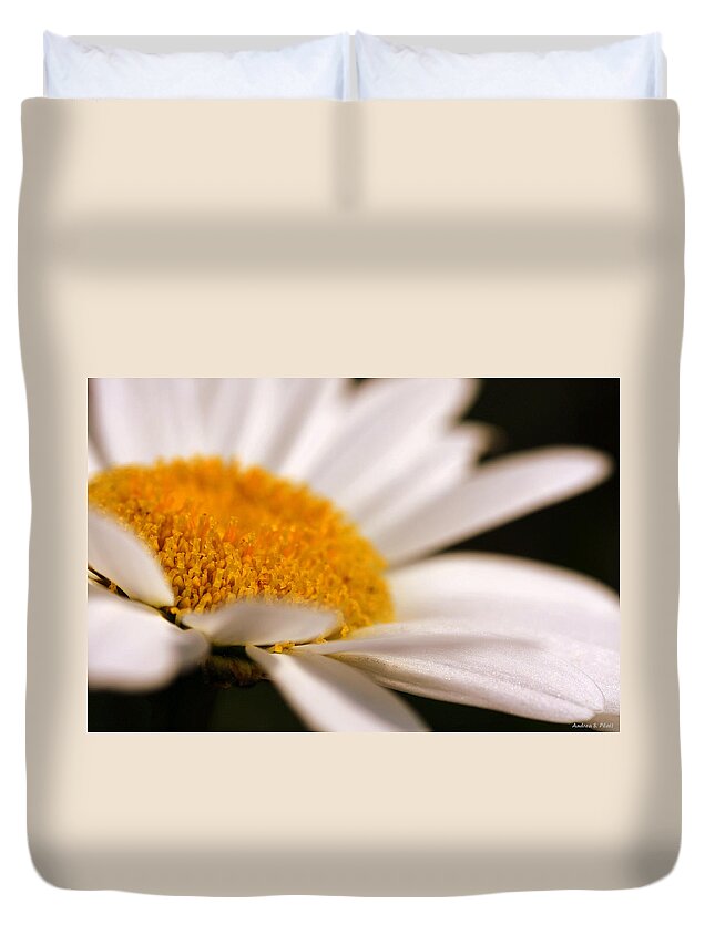 Flower Duvet Cover featuring the photograph Simply Daisy by Andrea Platt