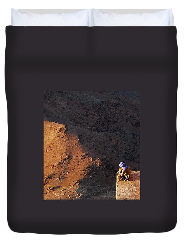 Mount Moses Duvet Cover featuring the photograph Sitting On Top Of The World by Hannes Cmarits