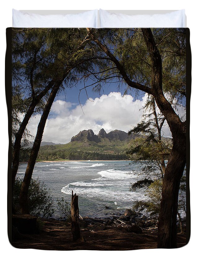 Kauai Duvet Cover featuring the photograph Sleeping Giant by Suzanne Luft
