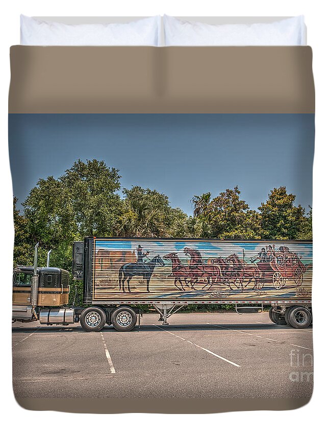 Snowman Duvet Cover featuring the photograph Smokey and the Bandit by Dale Powell