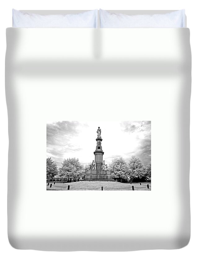 Infrared Duvet Cover featuring the photograph Soldier's Monument - Gettysburg - IRBW by Paul W Faust - Impressions of Light