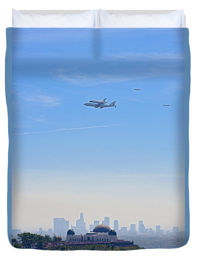 Space Shuttle Endeavour Over Los Angeles Ca Duvet Cover featuring the photograph Space shuttle Endeavour and chase planes over the Griffith Observatory by David Zanzinger
