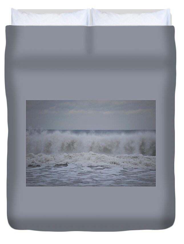 Splash Duvet Cover featuring the photograph Splash by Terry DeLuco