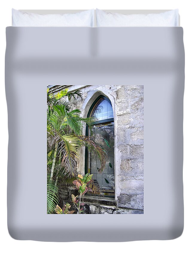 Window Duvet Cover featuring the photograph Key West Portal by Lin Grosvenor