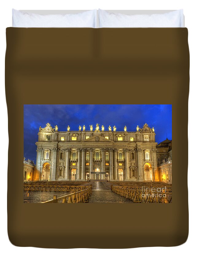 Yhun Suarez Duvet Cover featuring the photograph St Peter's Basilica 4.0 Blue Hour by Yhun Suarez