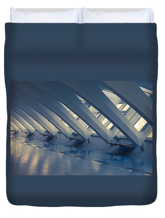 Mma Duvet Cover featuring the photograph Sterile by Lauri Novak