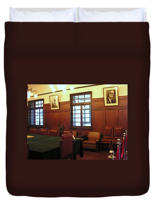 Stilwell Museum Duvet Cover featuring the photograph Stilwell Museum - Chongquing - China - Erling Park by Jacqueline M Lewis